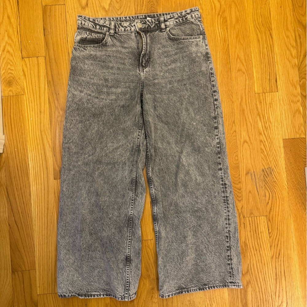 🌚H&M DIVIDED WIDE/STRAIGHT JEANS🌚